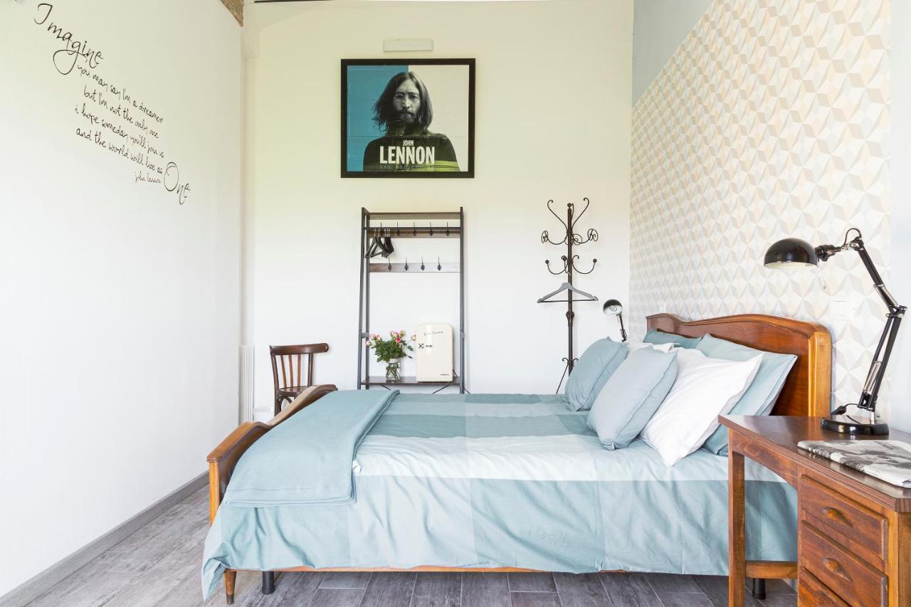 Double Room Private Bathroom